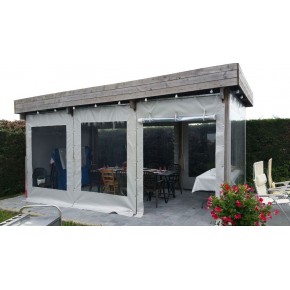 Ouvertures relevable sur bâche coulissante de pergola