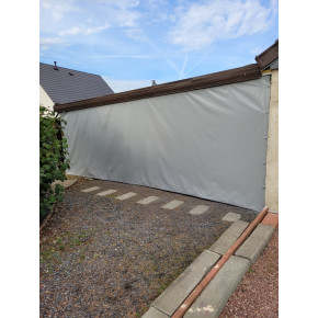 Bâche de Carport coulissante sur rail et roulettes 
