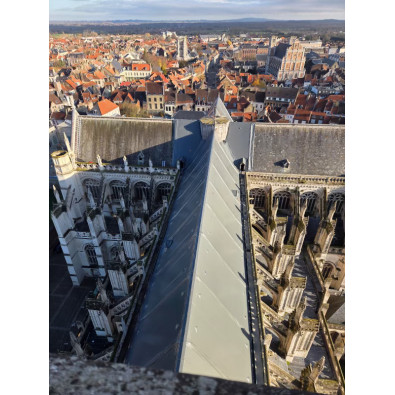 Bâches pour couverture de cathédrale