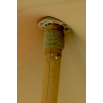 Vue intérieure d'une coupole de mât fixée en haut du mât, sous la toile stretch.